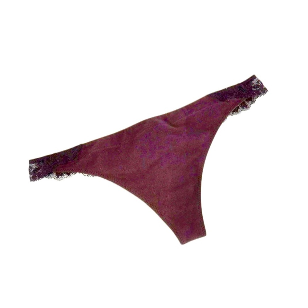 NWT La Perla Maharani Chantilly Lace Thongs